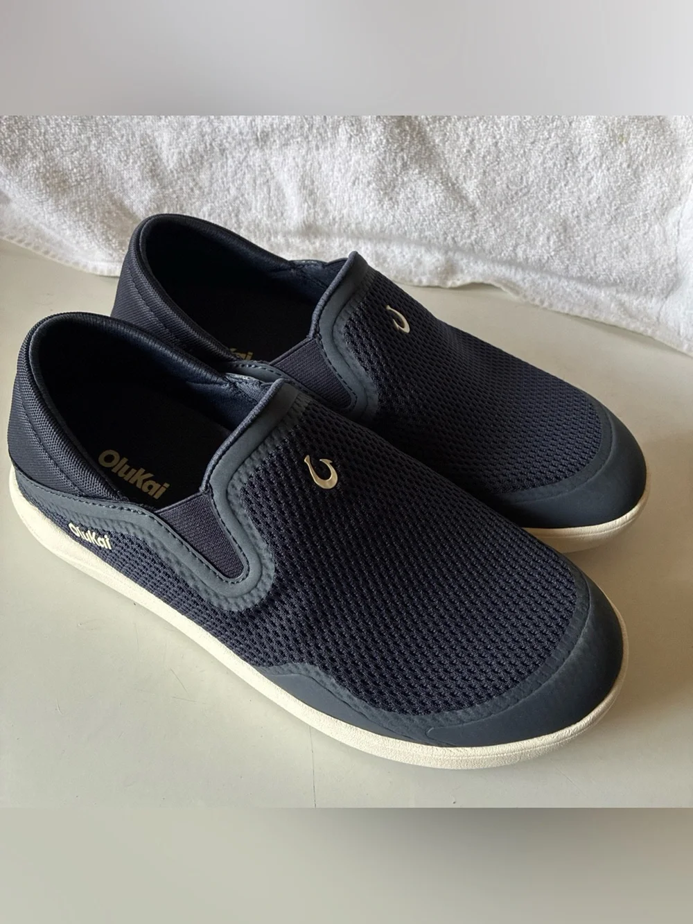 OluKai Men's Blue Mesh Slip-On Casual Shoes White Rubber Sole US 8 ‘Moku’ NWOT